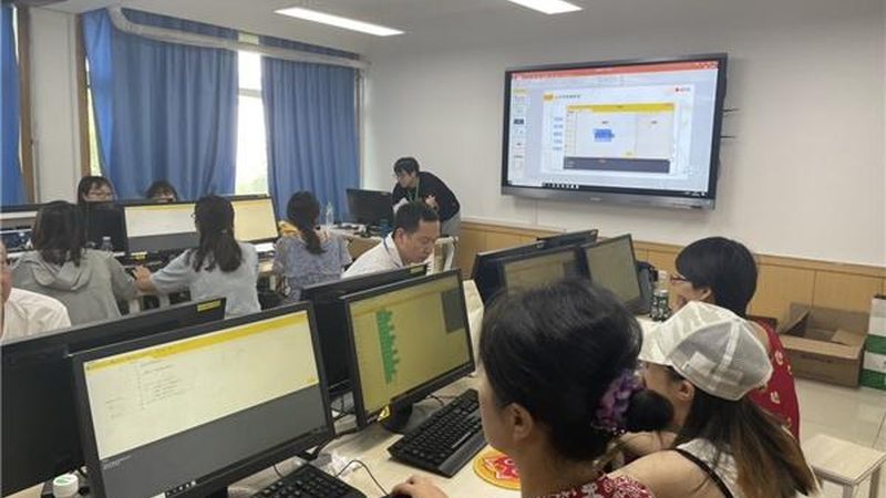 企业培训与拓展培训：如何选择适合自己的提升路径