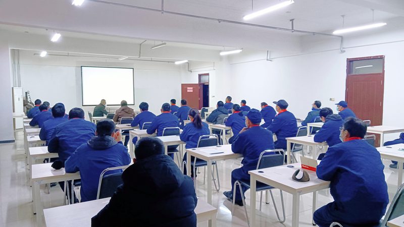学历提升之路：揭秘你需要哪些条件，难度几何**